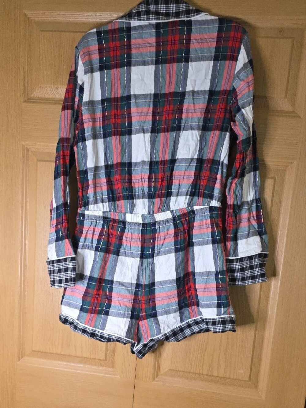 Victoria's Secret Women's Plaid Flannel Pajama Romper Long Sleeve Button Front M - Picture 4 of 6